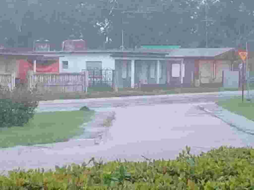 Afectaciones en Mantua al Occidente de Pinar del Río / Tomado de Twitter de Radio Guamá