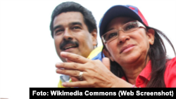 Nicolás Maduro y su esposa, Cilia Flores