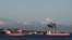 Petroleros atracan en la terminal de Matanzas el 7 de enero de 2026. REUTERS/Norlys Pérez
