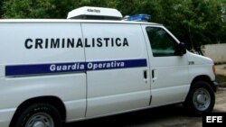 La Policía Nacional Revolucionaria las arrestó violentamente