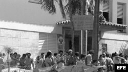 Embajada del Perú en La Habana, ocupada por refugiados cubanos en 1980.