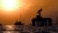 Veneuela-petróleo- Instalaciones petroleras venezolanas en el lago de Maracaibo.