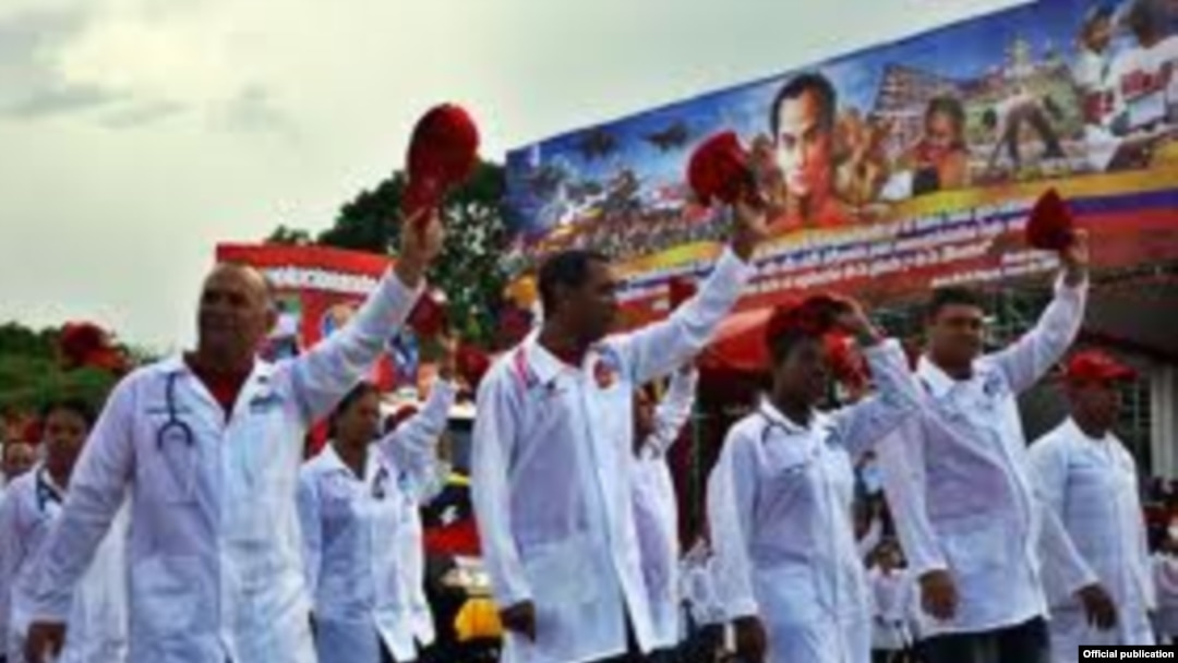 Médicos cubanos en Venezuela.