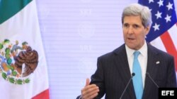 Kerry pide a Maduro acciones de buena fe para que las sanciones sean innecesarias