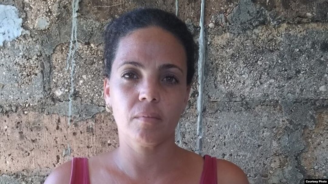 Angélica Garrido Rodríguez, prisionera política cubana arrestada por manifestarse el 11 de julio. (Foto cortesía de María Cristina Garrido). 