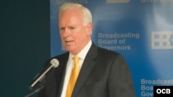 John F. Lansing, Director Ejecutivo y Director de la Junta de Gobernadores de Radiodifusión.