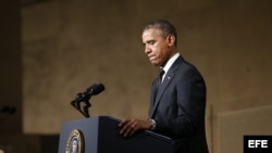 El presidente de Estados Unidos, Barack Obama, pronuncia un discurso durante la apertura del Museo de la Memoria, en el museo Memorial del 11S de la Zona Cero, en Nueva York, EEUU.