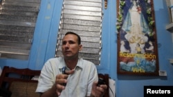 El expreso político y líder de la Unión Patriótica de Cuba, José Daniel Ferrer, en una foto de archivo de 2012. Reuters.
