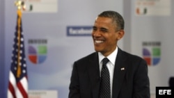 El presidente Barack Obama durante su entrevista en el programa de Univision, en la Universidad de Miami en Miami (EE.UU.). 