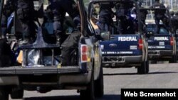 Patrullas armadas de la Policía Federal de México.