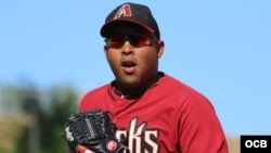 Yasmany Tomás en el terreno de juego