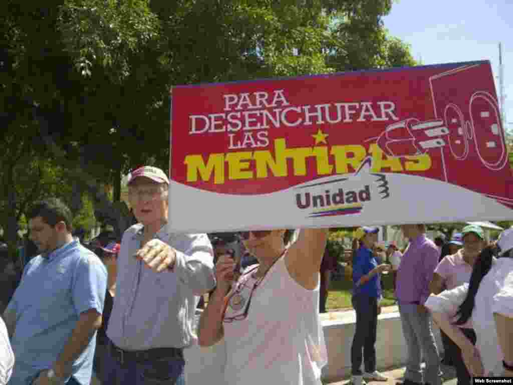 Venezolano divulga en twitter fotos de manifestación en Maracaibo