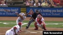Aroldis Chapman ponchó a dos bateadores.