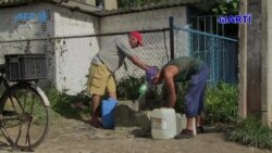 Cubanos salen en busca de agua, en tiempos de Coronavirus