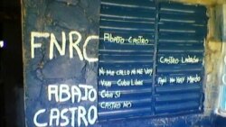 Reprimen en Placetas por aparición de carteles anticastristas