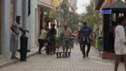 Cubanos critican la irresponsabilidad del régimen ante el Coronavirus