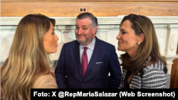 La primera dama de Estados Unidos, Melania Trump, en una mesa redonda sobre la «Take it Down Act» en el Capitolio, en Washington.