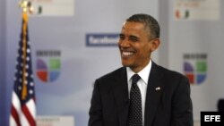 El presidente Barack Obama durante su entrevista en el programa de Univision, en la Universidad de Miami en Miami (EE.UU.).