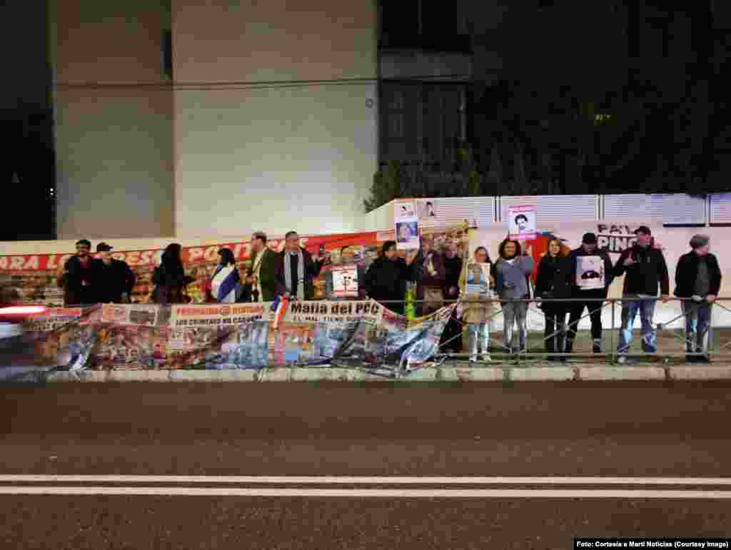 Manifestación global por los Derechos Humanos / Cubanos reunidos en Madrid