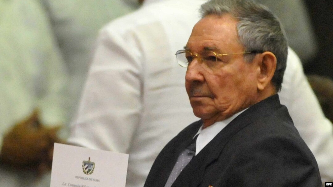 Raúl Castro en la Asamblea Nacional. 