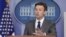 Josh Earnest, vicesecretario del gabinete de prensa de la Casa Blanca. Archivo.