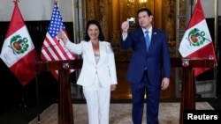 El secretario de Estado de EEUU, Marco Rubio, junto a la presidenta de Perú, Keiko Fujimori, en Lima. (Martin Mejia/Pool via Reuters)