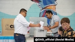 Comicios en Honduras bajo el escrutinio de la OEA.