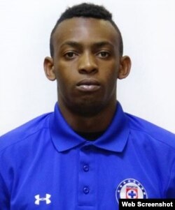 Maykel Reyes, futbolista cubano.