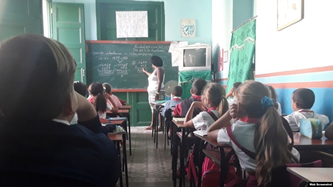 Escuela primaria en Cuba. 