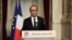 El presidente de Francois Hollande pronuncia un discurso en el Palacio del Eliseo en París.