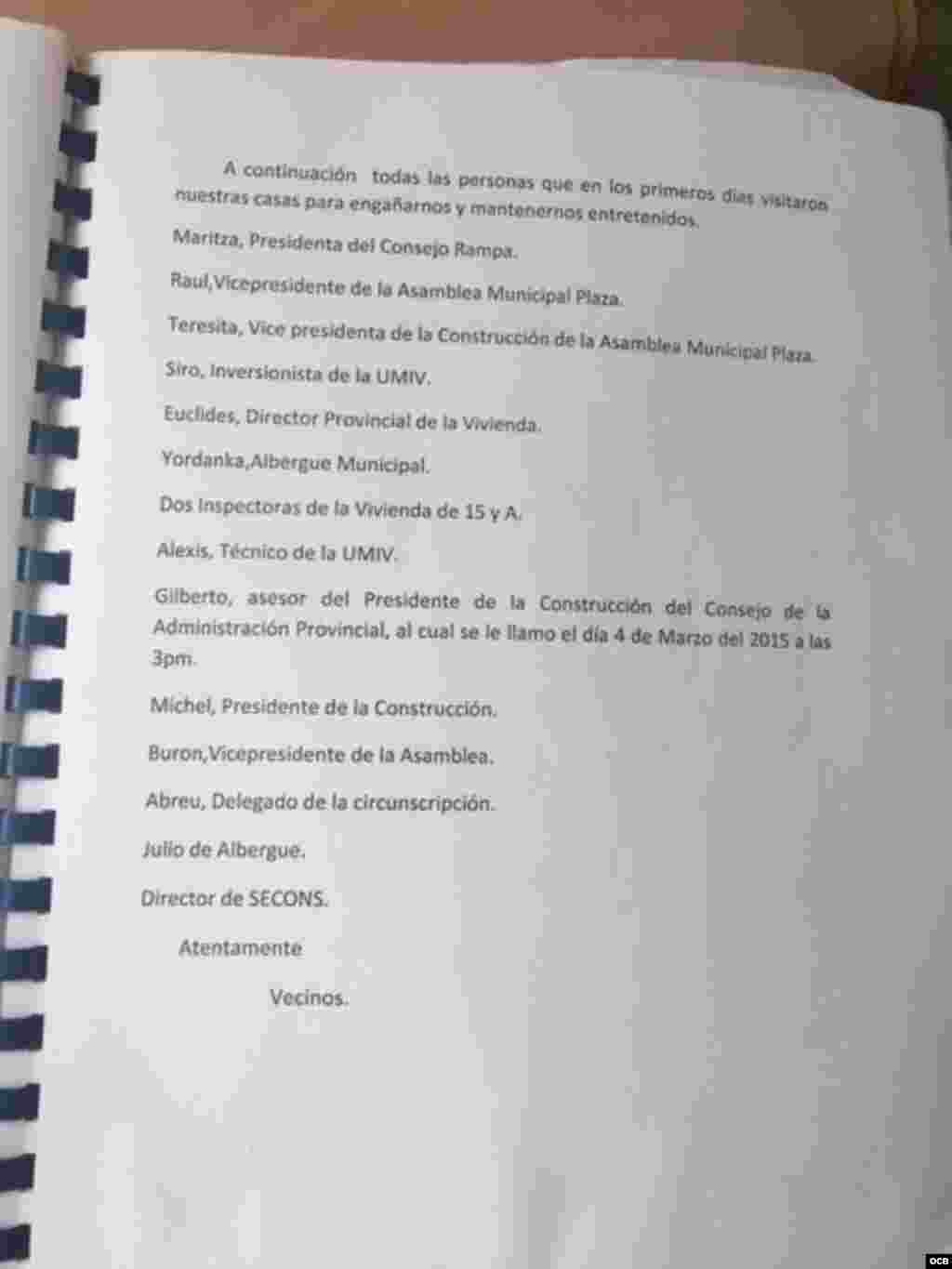 Documentos de quejas de los vecinos de un edificio a punto de derrumbe, en el Vedado.