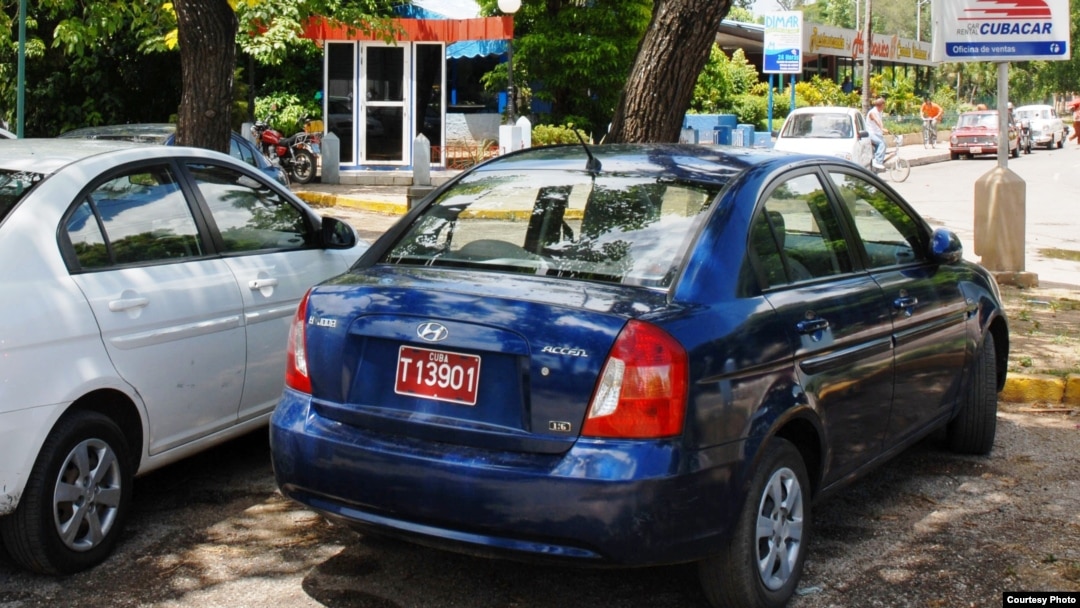 Autos Hyundai rentados por Cubacar en Camagüey