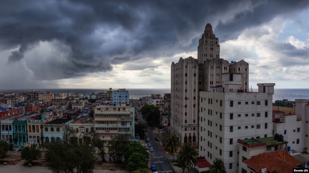 La Habana en apagón al atardecer. (Foto: Envato)