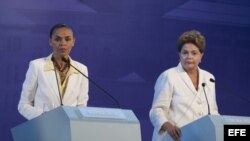 Las candidatas presidenciales brasileñas Marina Silva (i), del Partido Socialista Brasileño (PSB) y Dilma Rousseff (d), del Partido de los Trabajadores (PT).