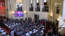 Alvaro Uribe anuncia renuncia al Senado de Colombia