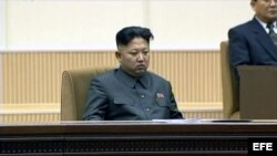 Kim Jong-un durante acto por segundo aniversario de su padre. 