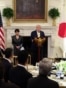 El presidente de Estados Unidos, Donald Trump, pronuncia unas palabras durante una cena en honor a la primera ministra japonesa, Sanae Takaichi, en la Casa Blanca, en Washington, D.C., EE. UU., el 19 de marzo de 2026. REUTERS/Kevin Lamarque