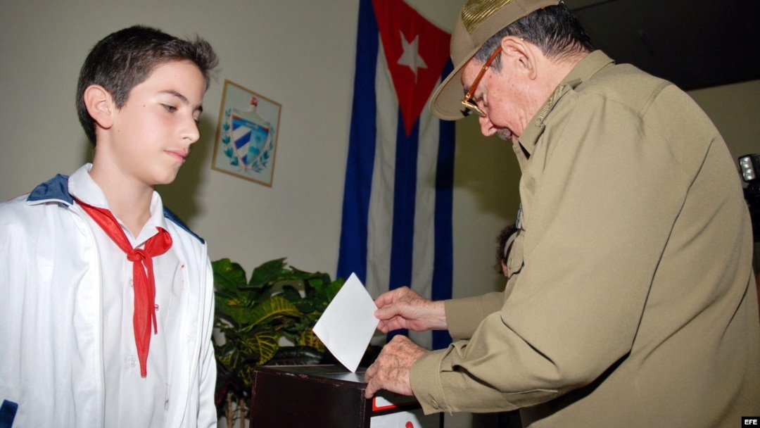Raúl Castro de 86 años, ha anunciado que se jubilará luego de dos periodos sucesivos al frente del país. (Foto de Archivo)