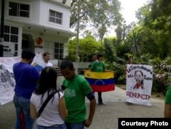 Exigen en Venezuela la renuncia de la Defensora del Pueblo, Gabriela Ramírez.
