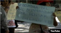 Despedidos se manifiestan frente al Banco Bicentenario