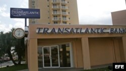 TransAtlantic Bank de Miami, Florida.