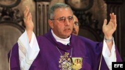 El Nuncio Apostólico en Cuba, Bruno Musaro. 