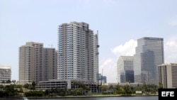 Vista general del centro financiero de la ciudad de Miami, Florida.