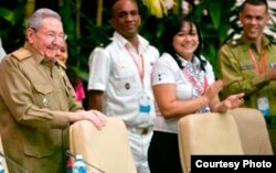 Raúl Castro y Sucelys Morfa