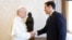 El papa León León XIV recibe al recretario de Estado de EEUU, Marco Rubio, en el Vaticano.