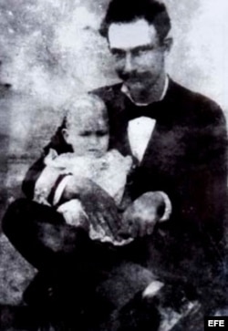 José Martí e “Ismaelillo”.