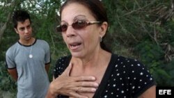Ofelia Acevedo insiste en tener informes que indican que otro carro perseguía al de los disidentes en el momento de la colisión.