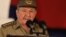 Raúl Castro durante el acto celebrado para conmemorar el 55 aniversario del triunfo de la revolución cubana, en la ciudad de Santiago de Cuba (Cuba). 