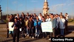 Médicos cubanos varados en Colombia, protagonizaron varias protestas exigiendo visas para EEUU. Foto Cortesía Maikel Palacio.