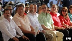 Los espías de la Red Avispa Fernando González, Ramón Labañino, Gerardo Hernández, Antonio Guerrero, René González y su esposa Olga Salanueva.